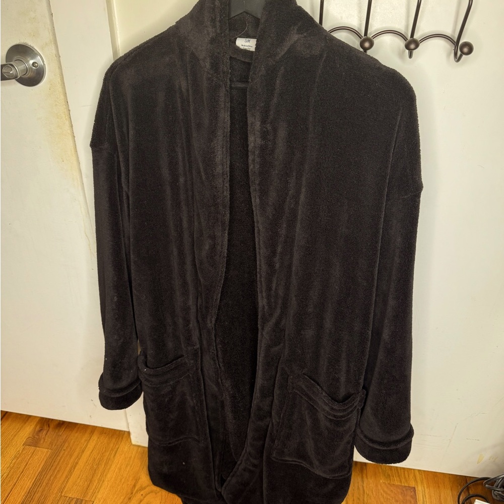 Croft and Barrow Black Small Bathrobe